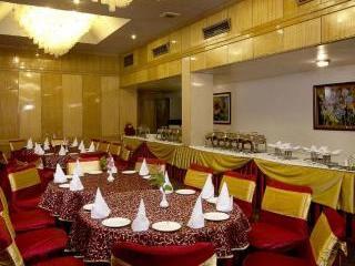 Hotel Asia Jammu Tawi Катра Екстериор снимка