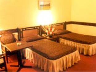 Hotel Asia Jammu Tawi Катра Екстериор снимка